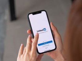 How to Make Your LinkedIn Profile Shine