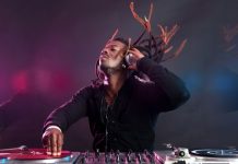 5 Reasons to Hire DJ For Your Party