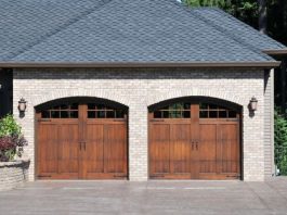 Garage Door Maintenance and Repair Tips