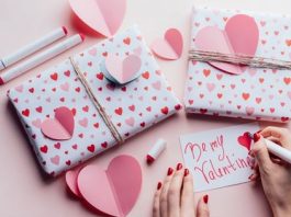 Ideas for a Romantic Valentines Day Present to Impress Your Girlfriend